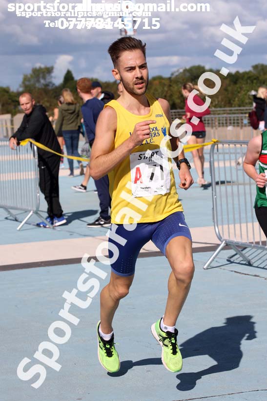 Senior mens Northern 6 Stage Road Relay, SportsCity, Manchester. Photo: David T. Hewitson/Sports for All Pics
